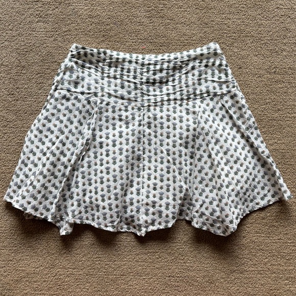 White Linen Patterned Mini Fairy Skirt - Picture 1 of 1